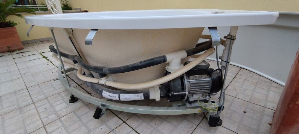 Banheira de hidromassagem
