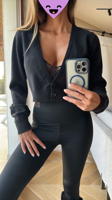 Sweterek Dolce Gabbana czarny krotki