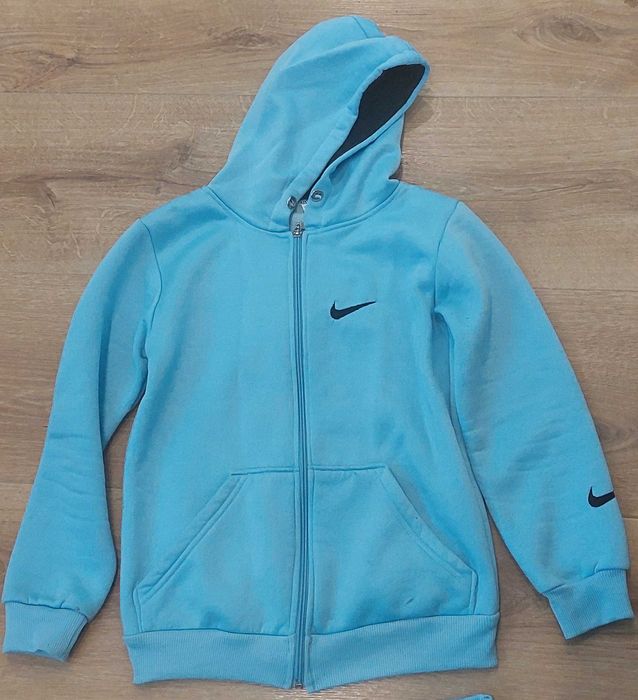 Dres nike dziewczęcy