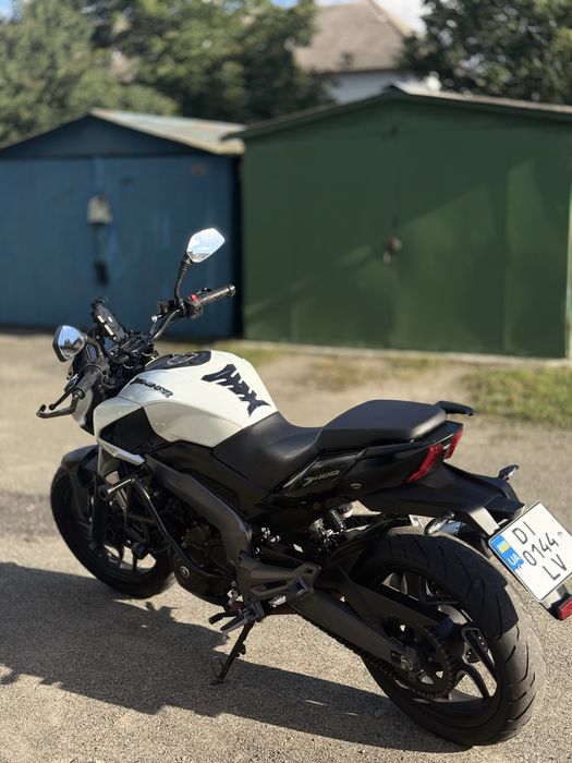 Bajaj Dominar 400