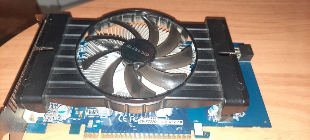 Процесор AMD Phenom II и  оперативка 8 гиг