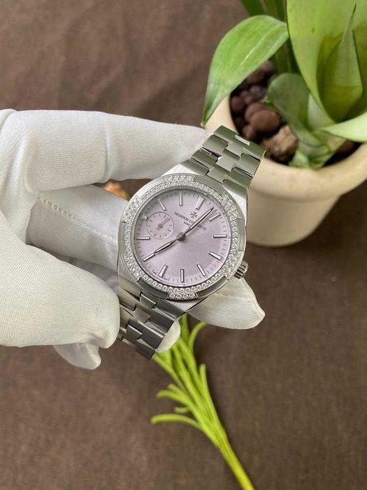 Vacheron Constantin Overseas 2305V stal diamenty 37 mm