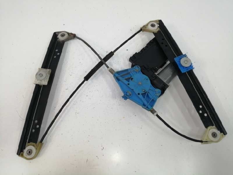 ELEVADOR DE VIDRO TRASEIRO DIREITO PORSCHE CAYENNE 2003 -7L0839462