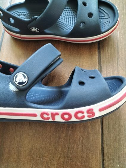 Sandały Crocs dziecięce rozm C-9 (25/26)