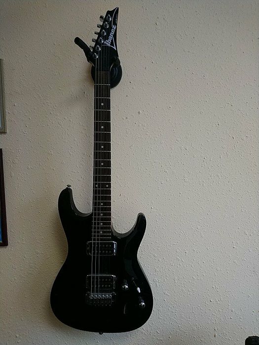 Электрогитара Ibanez SA120