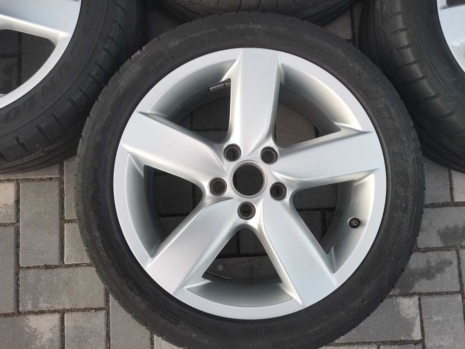 Felgi VW Golf PLUS Seat Leon Skoda Octavia 7Jx17H2 5x112 ET54