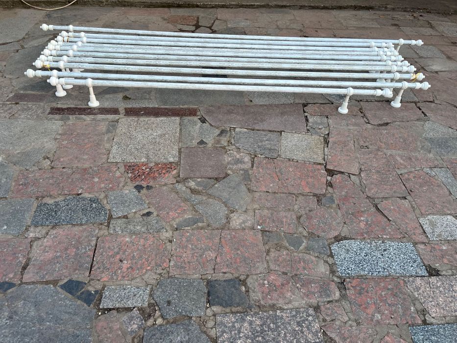 Карнизи на вікна