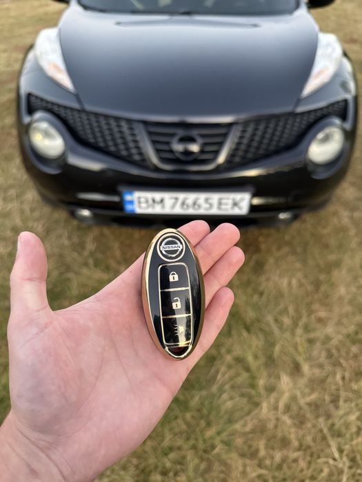 Продам/обменяю Nissan Juke. 4х4Полный привод. 1.6 турбо