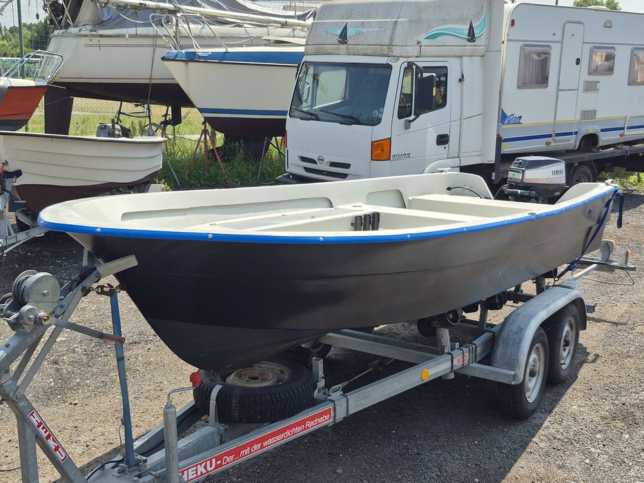 Lodz wędkarska UTTERN 485  z YAMAHA 28