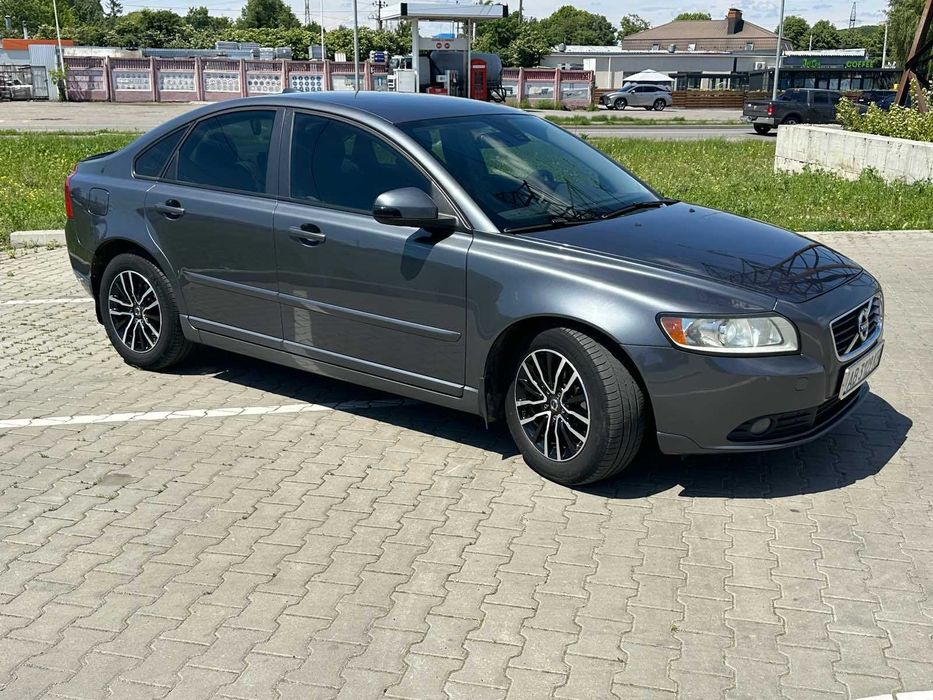 volvo s40 2010 D2