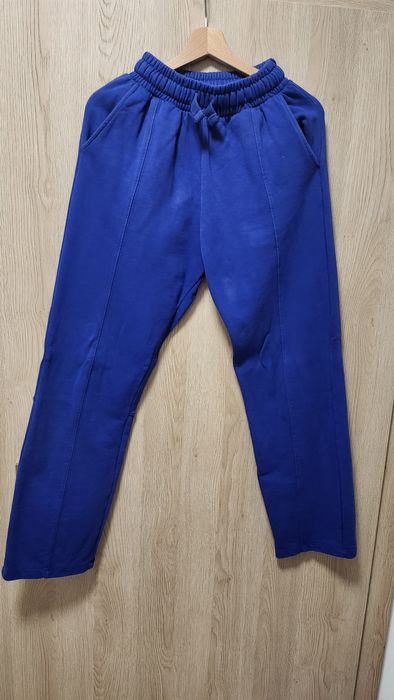 Komplet dresowy Bershka