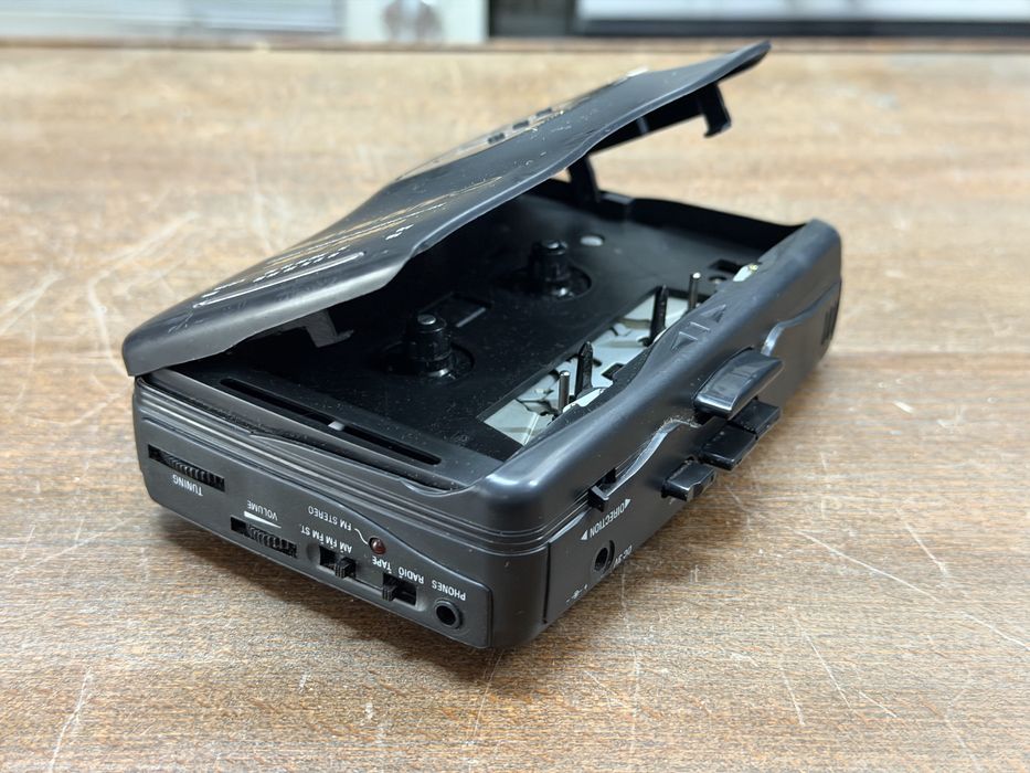 Walkman General Technic z radiem, Audio Room