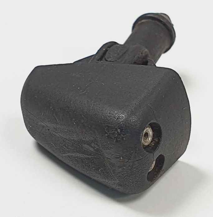 DYSZE SPRYSKIWACZA MASKI FORD TRANSIT MK6