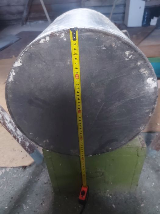 Продам большую ёмкость,каструлю из нержавеющей стали.