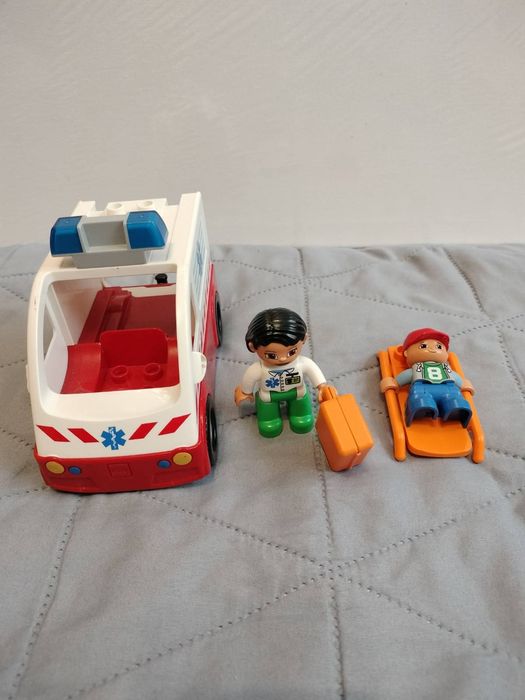 Klocki LEGO Duplo karetka