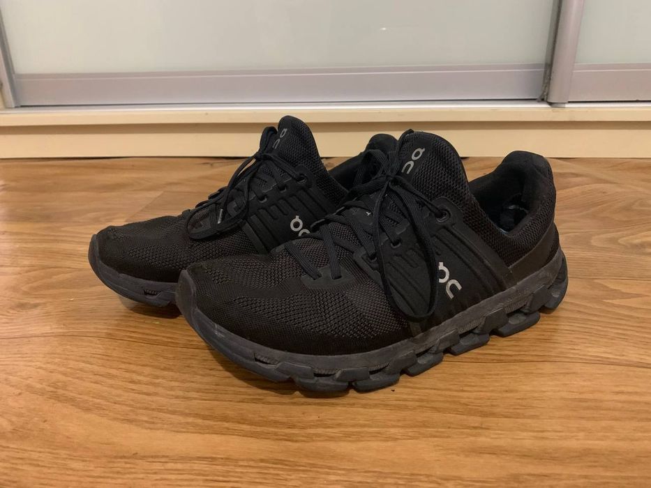 Кросівки on cloud 43