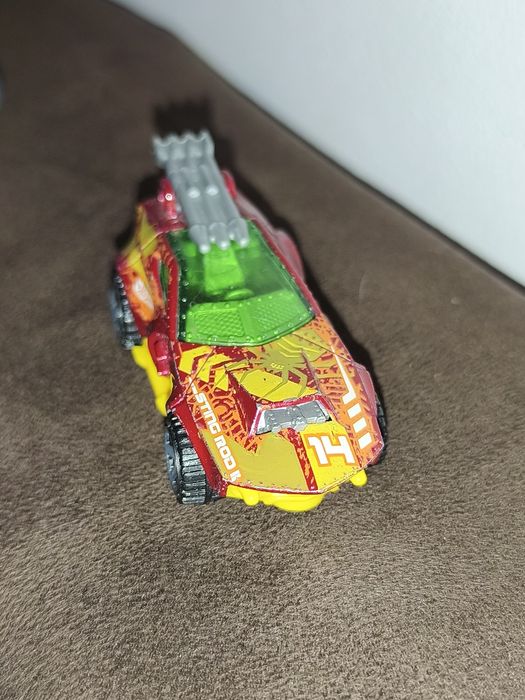 Resorak kolekcjonerski model samochodu Hot Wheels Sting Rod II