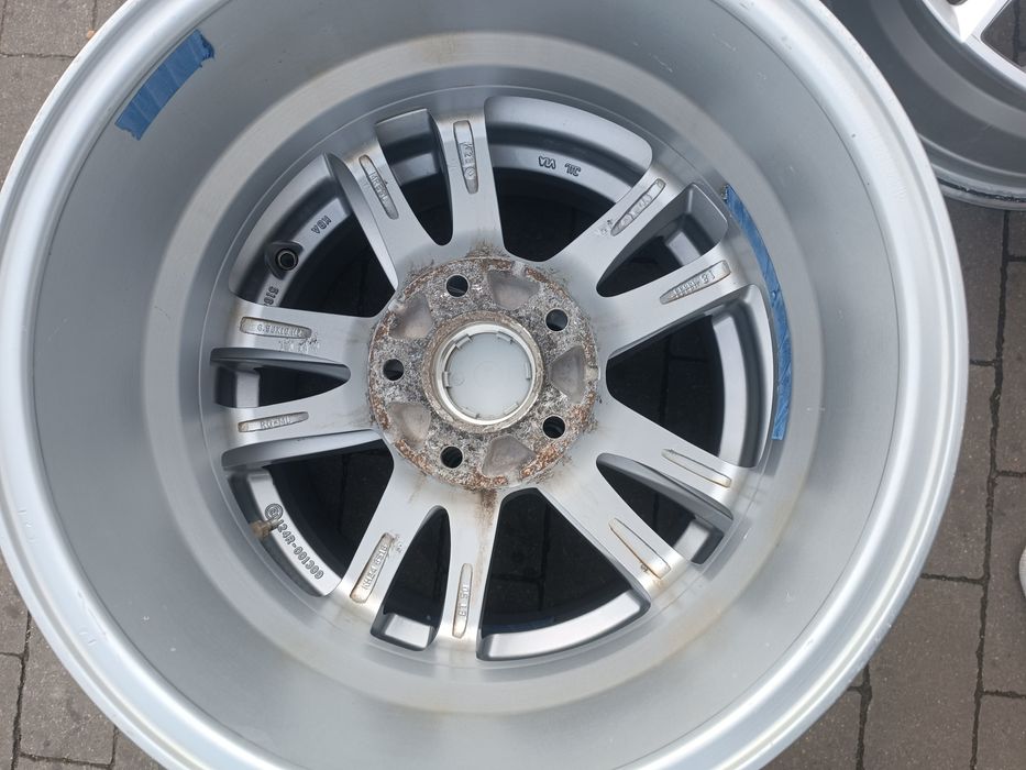 Felgi aluminiowe 5x114.3 ET50  16" Hyundai