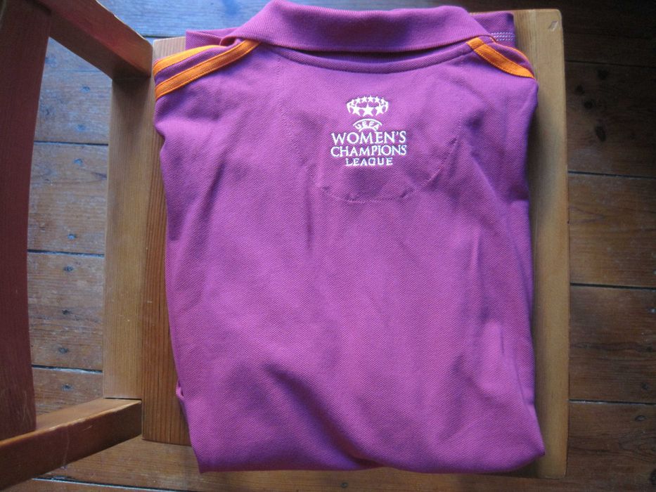 Polo Oficial Adidas Women’s Champions League 2014.