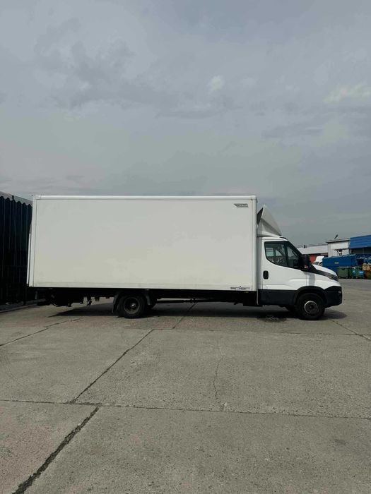 Iveco Daily – kontener z windą kat. B  -  2016r. Kamera cofania