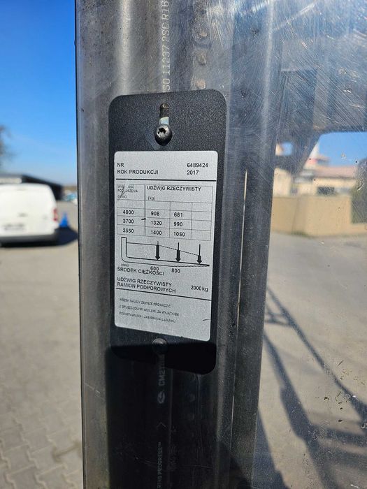 Paleciak elektryczny wózek widłowy BT SPE140L triplex unoszenie 4,8m