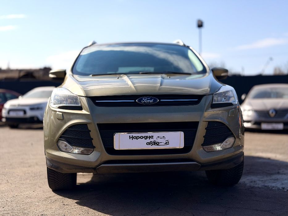 Форд куга 2015 рік