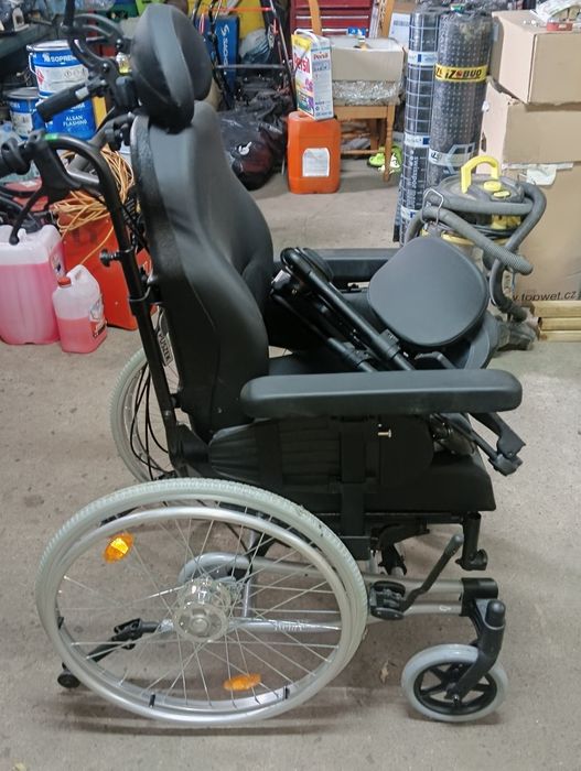 Wózek inwalidzki Breezy RelaX2