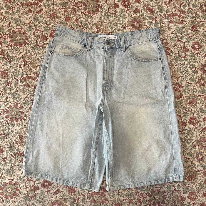 Джинсові шорти Bershka Baggy Denim Shorts Jorts — Розмір 31 (Світлі широкі джорти)