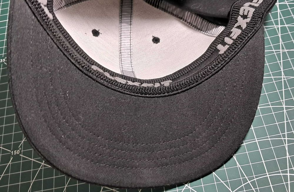 Billabong Flexfit full cap czarna skate
