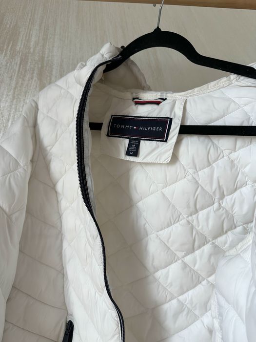 Куртка демісезонна жіноча Tommy Hilfiger M