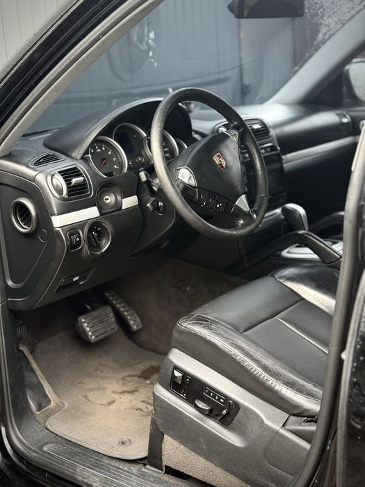 Продам Porsche Cayenne 955