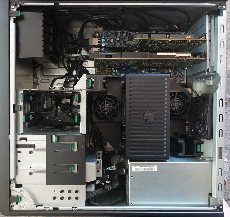 HP Z440 Workstation – 128 GB ECC, Xeon 18C/36T, LSI 9300-16i, ICY DOCK