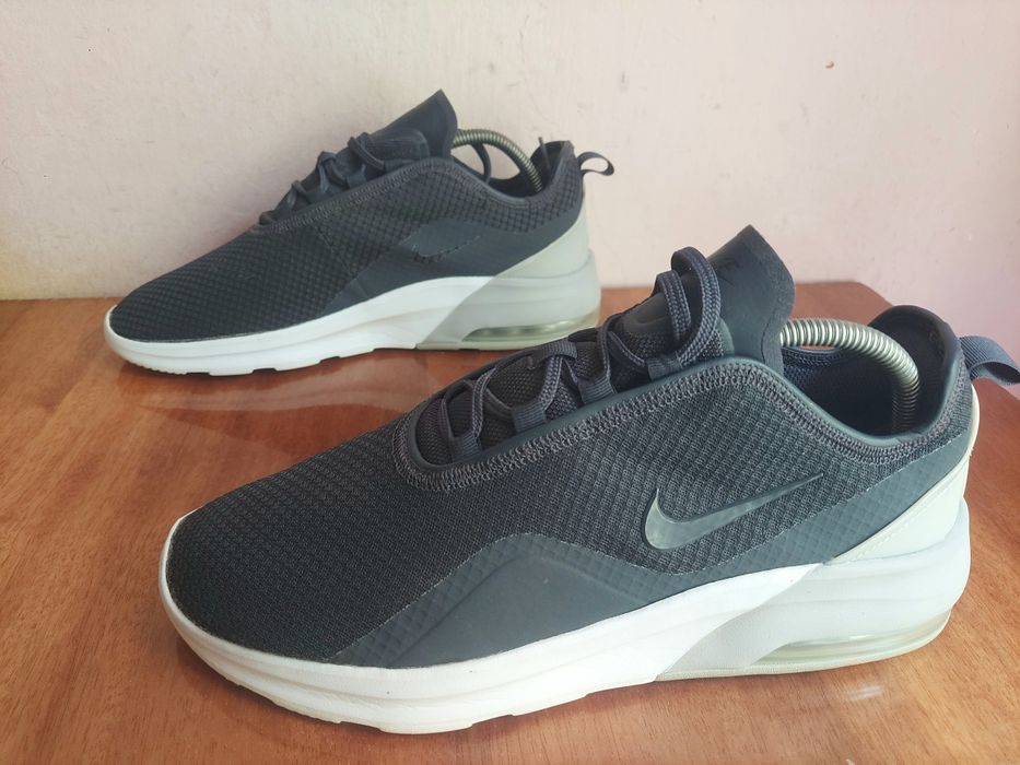 Кросівки Nike Air Max Motion 2 оригінал