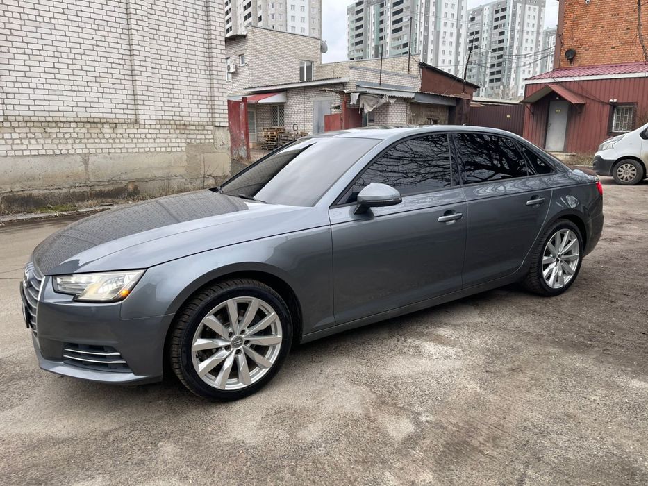 Продам Audi A4