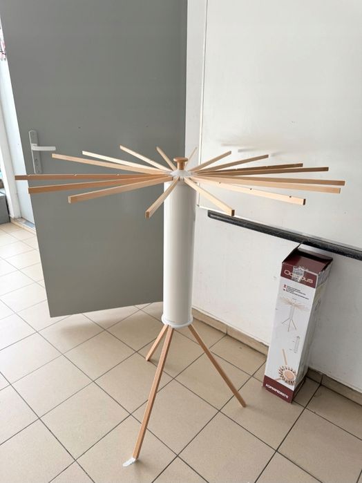Suszarka wolnostojąca pionowa Foppapedretti 60,5-121 cm x 56-112 cm
