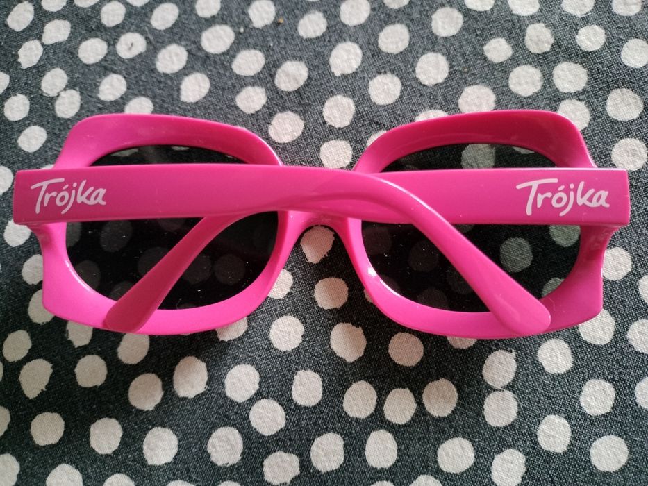 Okulary przeciwsłoneczne (nowe) z logo "Trójka" PR3.