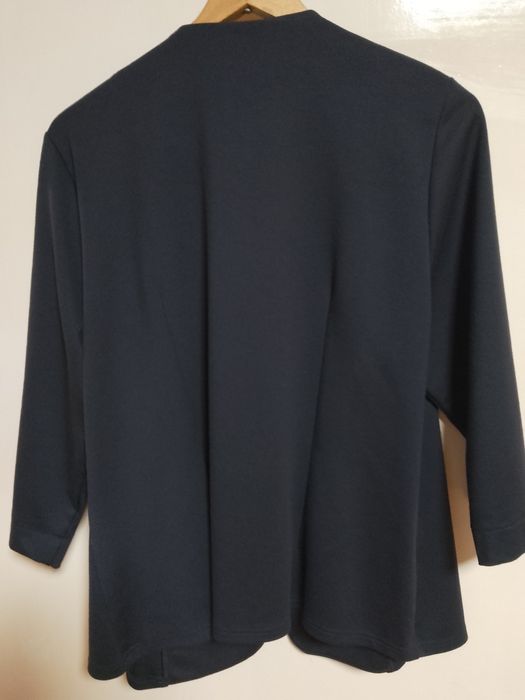 Damski kardigan w kolorze czarnym