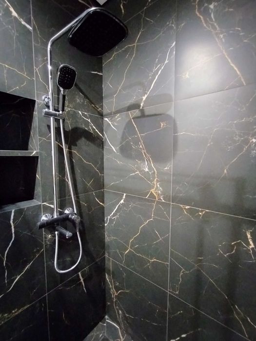 ЖК Варшавський 2, 3к квартира з ремонтом. Олександра Олеся 9-А