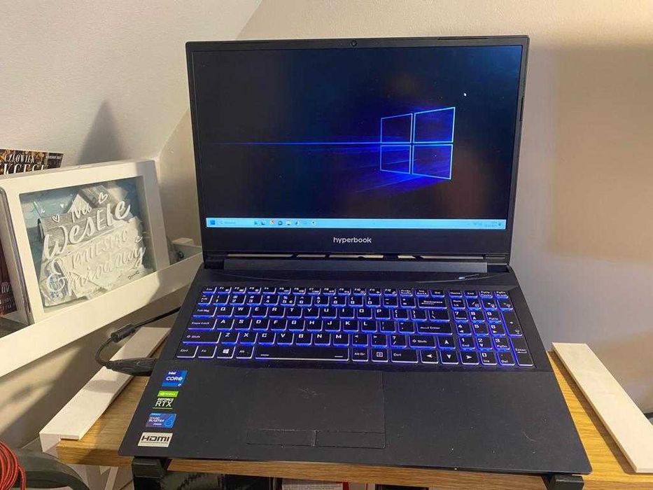 Laptop Hyperbok i7 RTX 3060 64GB RAM + Monitor MSI MD27 + Fotel SENSE7