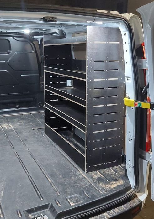 Regały do busa M120 zabudowa warsztatowa busa ze sklejki Częstochowa