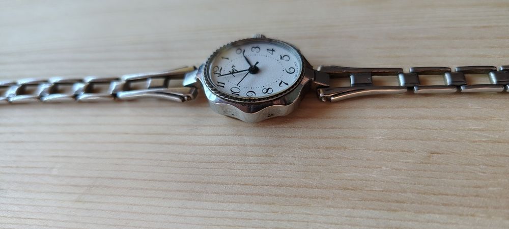 Zegarek damski ŁUCZ