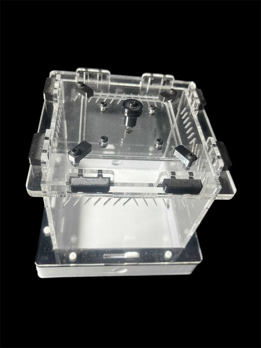 Арена для муравьиной фермы 15х15х13.5 см , двойная крышка с задвижками