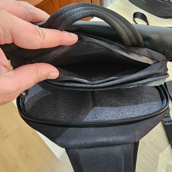 Boundary Supply Errant Sling Obsidian Black