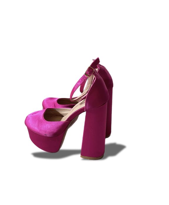 Buty koturn satyna róż platforma 37 Cucco