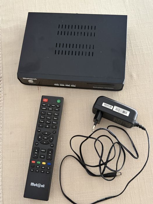 Box Digital Mutant Setant HD 500 + Comando + Alimentação