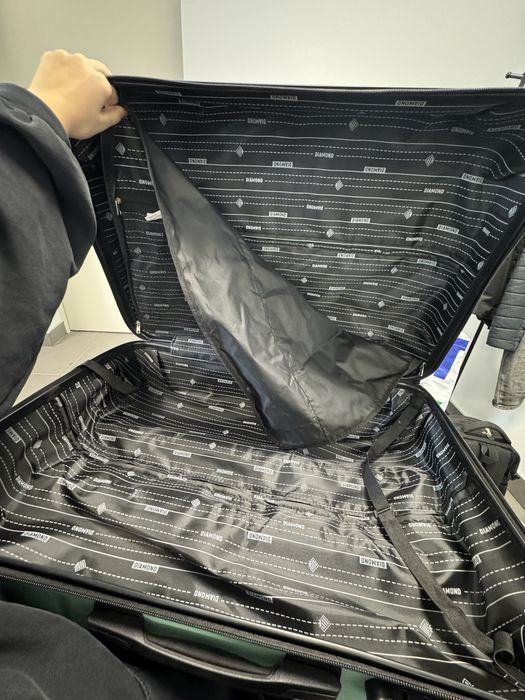 walizka duza DIAMOND