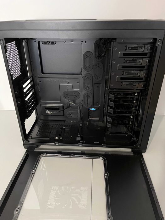 Caixa Corsair Obsidian 650D