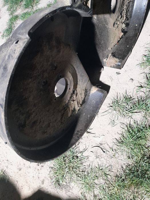 Etesia 124ds kosisko deck traktorek kosiarka ETESIA 124DS obudowa kosz