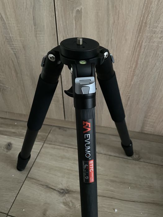 Statyw EVUMO ETC Carbon Fiber – profesjonalny, lekki, solidny [308]