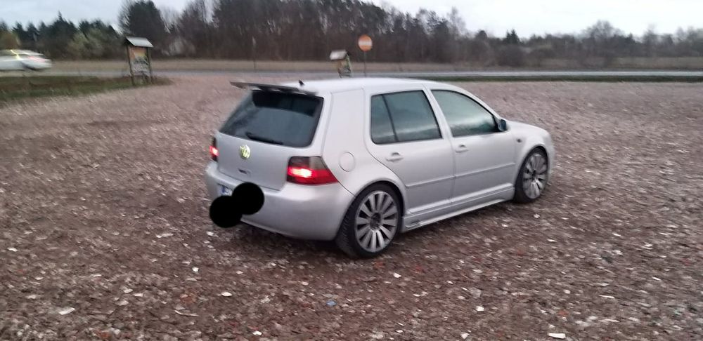 VW GOLF 4 2.3VR5 150KM